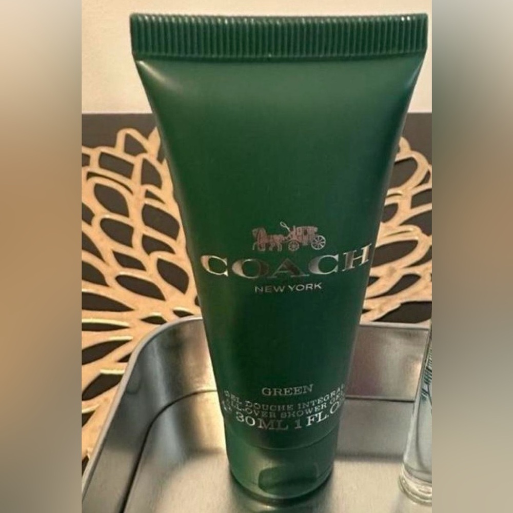 Coach Green Shower